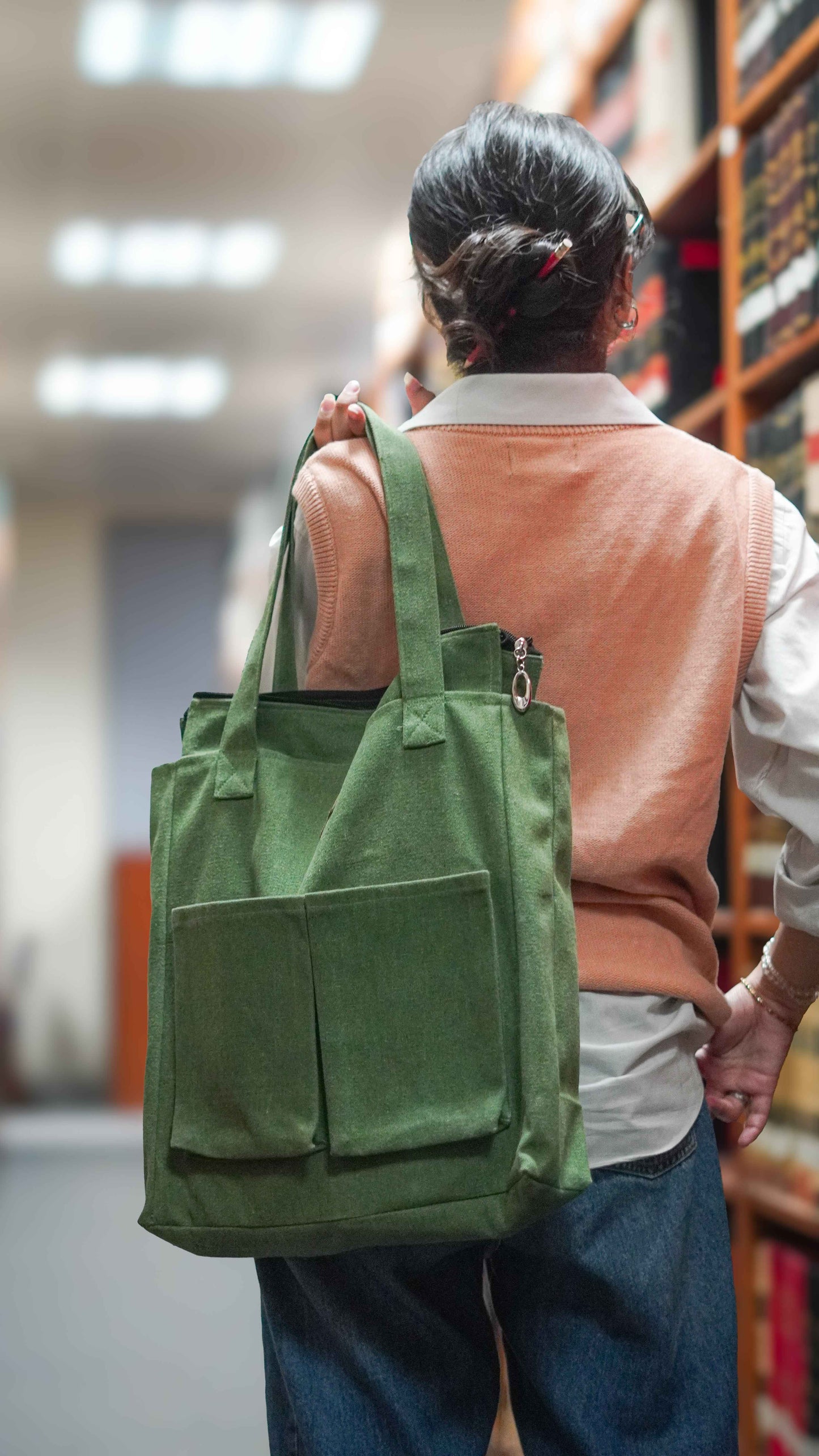 Canvas Green Tote Bag - Double Pocket Design for Stylish Storage - Tote Baggs