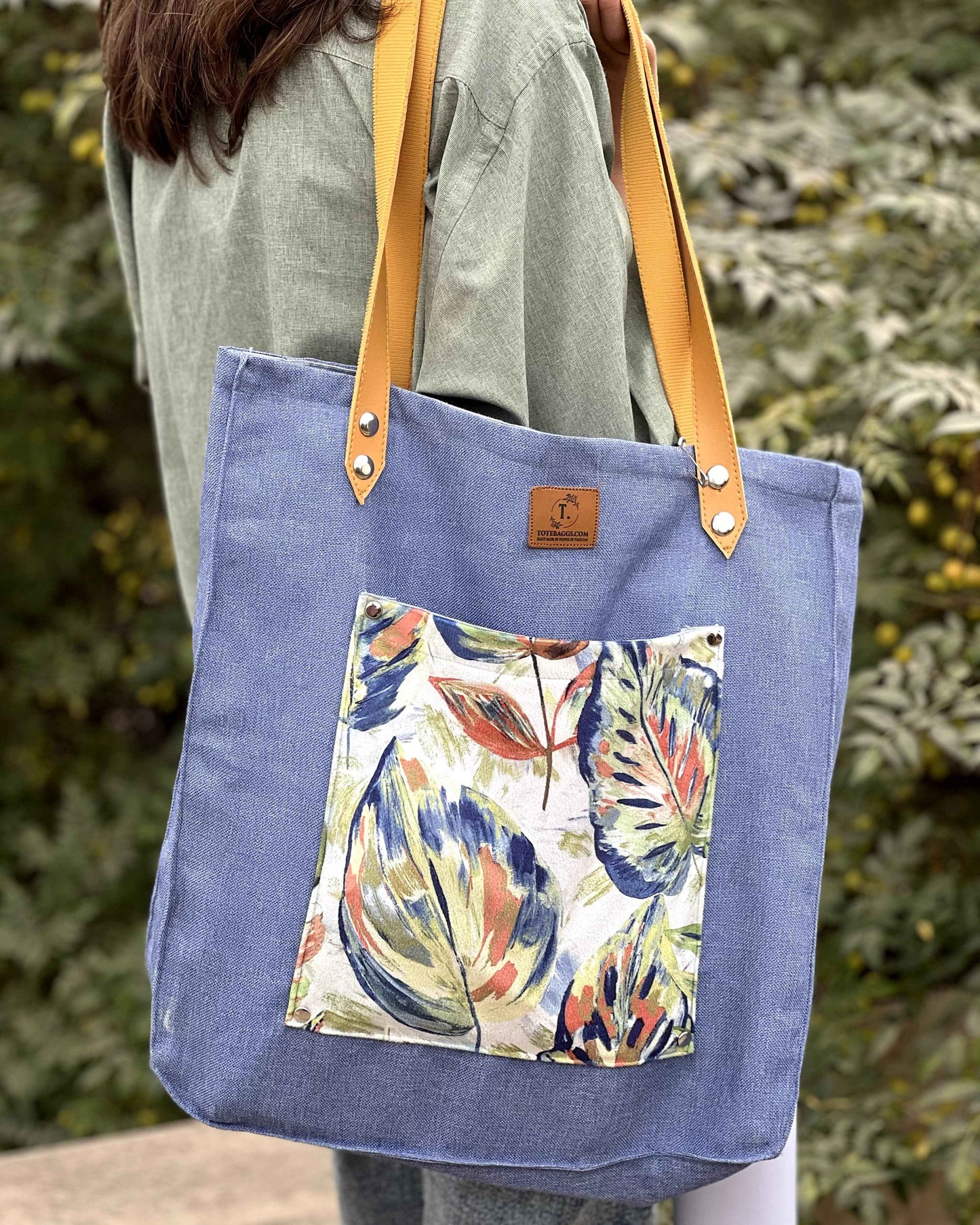 Leather Tote Bag with Digital Print Pocket - Stylish & Versatile - Tote Baggs