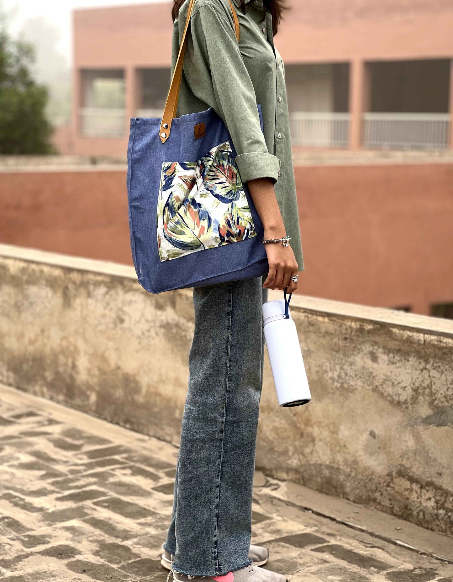 Leather Tote Bag with Digital Print Pocket - Stylish & Versatile - Tote Baggs