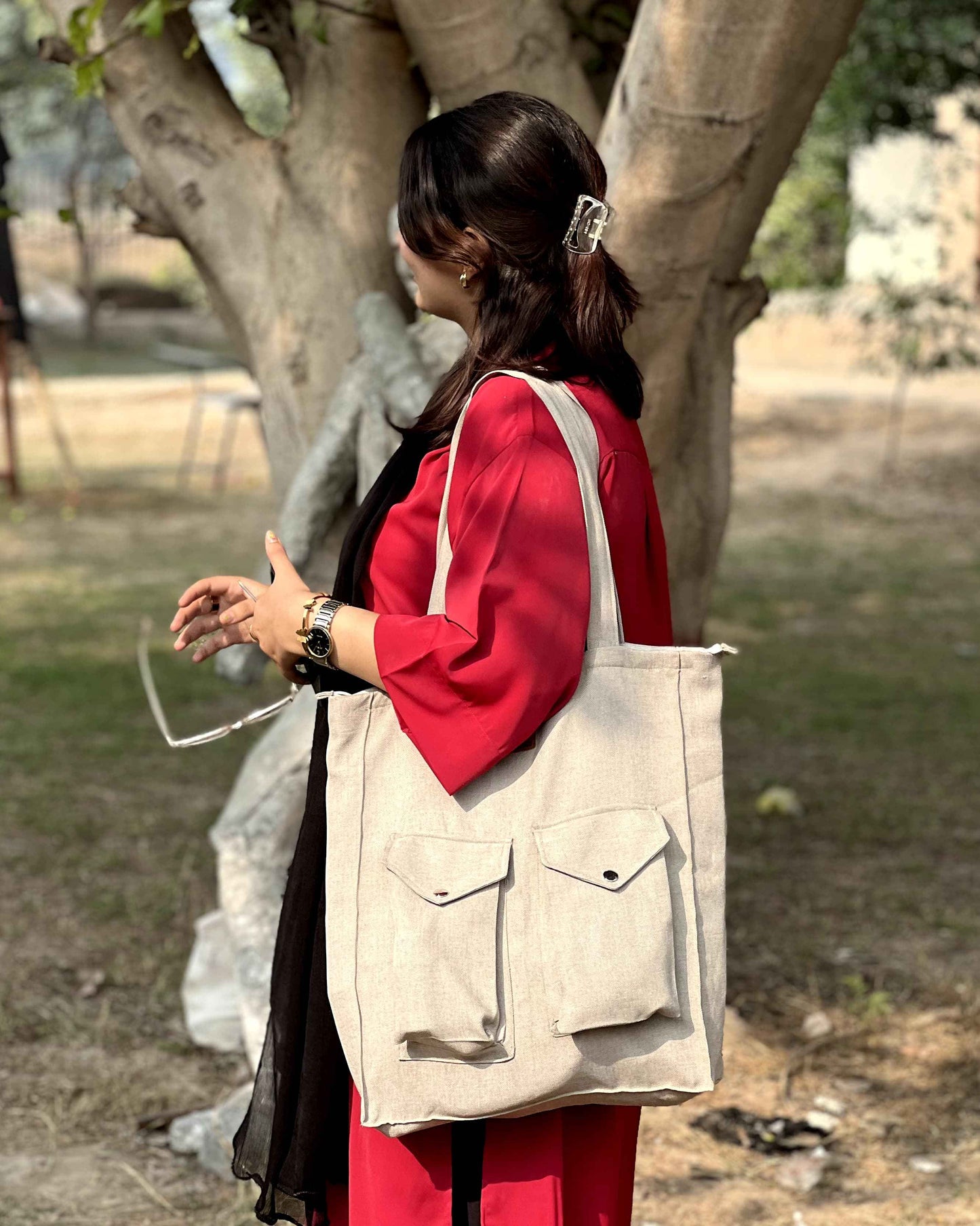 Sand Grey Tote Bag with Zipper - Stylish 2 Pocket Design - Tote Baggs