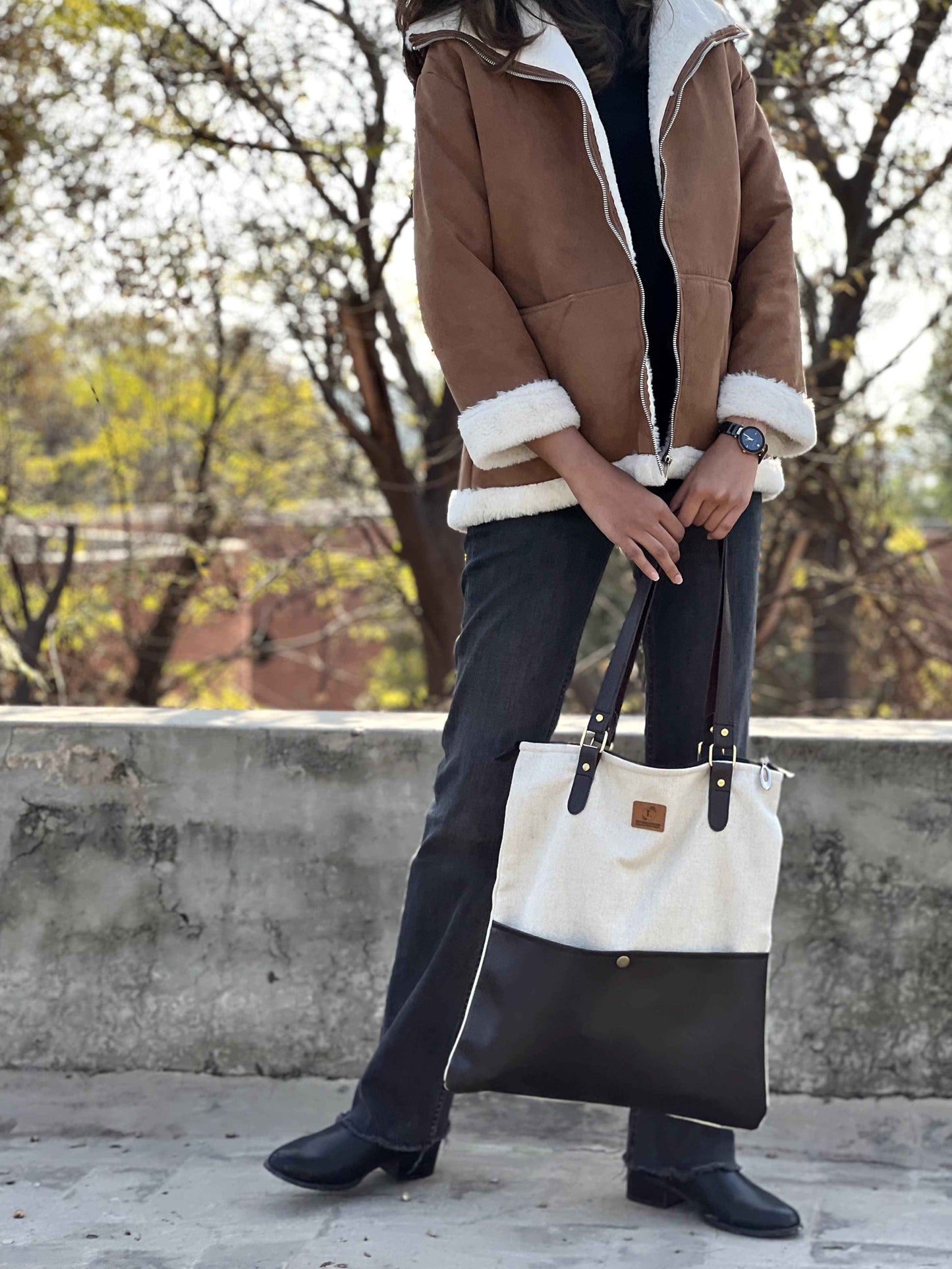 Leather Tote Bag with Zipper -(3 Colors Available) - Tote Baggs