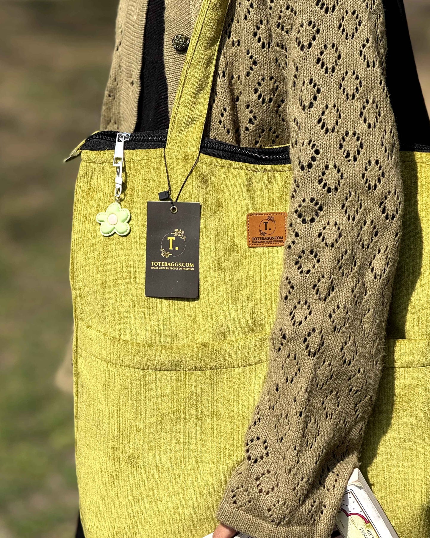 Corduroy Tote Bag - Premium Green with 2 Pockets - Tote Baggs