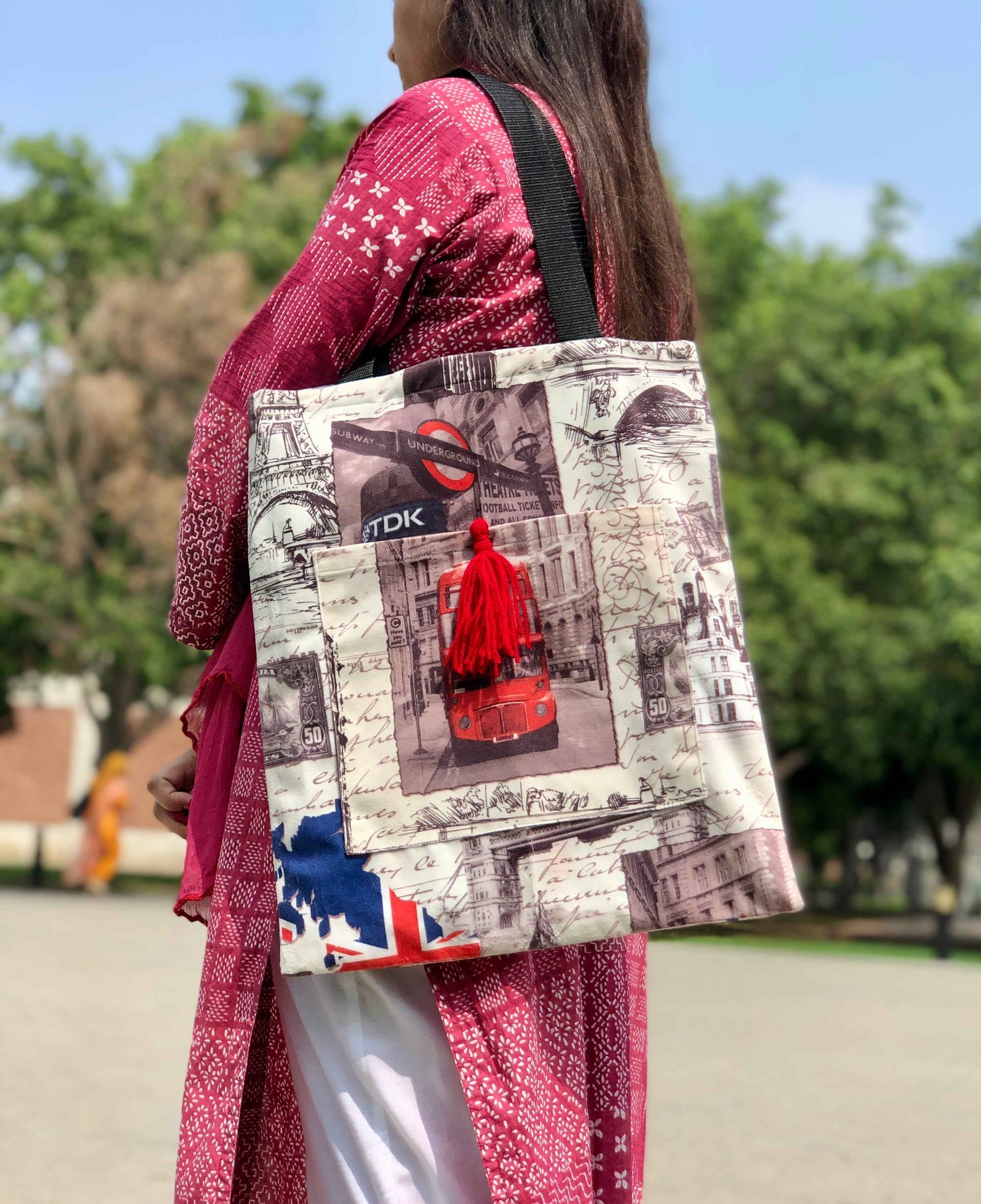 Handmade London Tote Bag ā Unique Digital Print Design - Tote Baggs