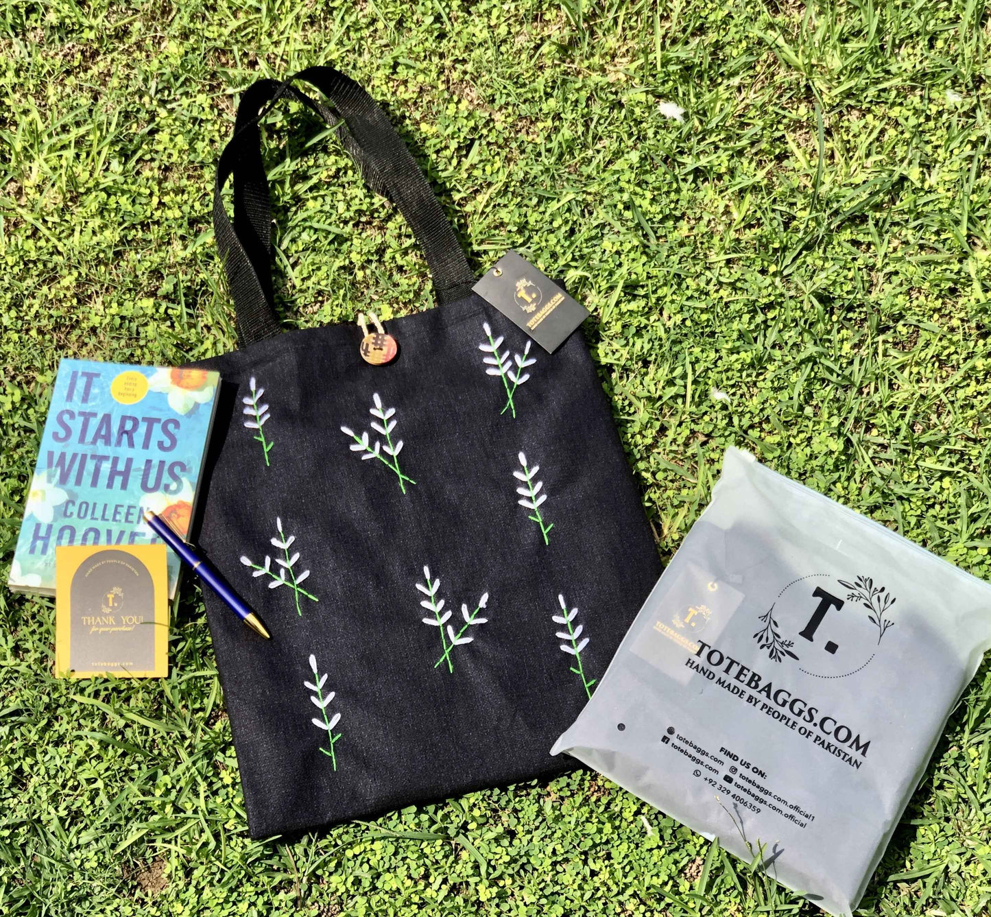 Black Tote Bag Embroidery with Small Flowers Design - Tote Baggs