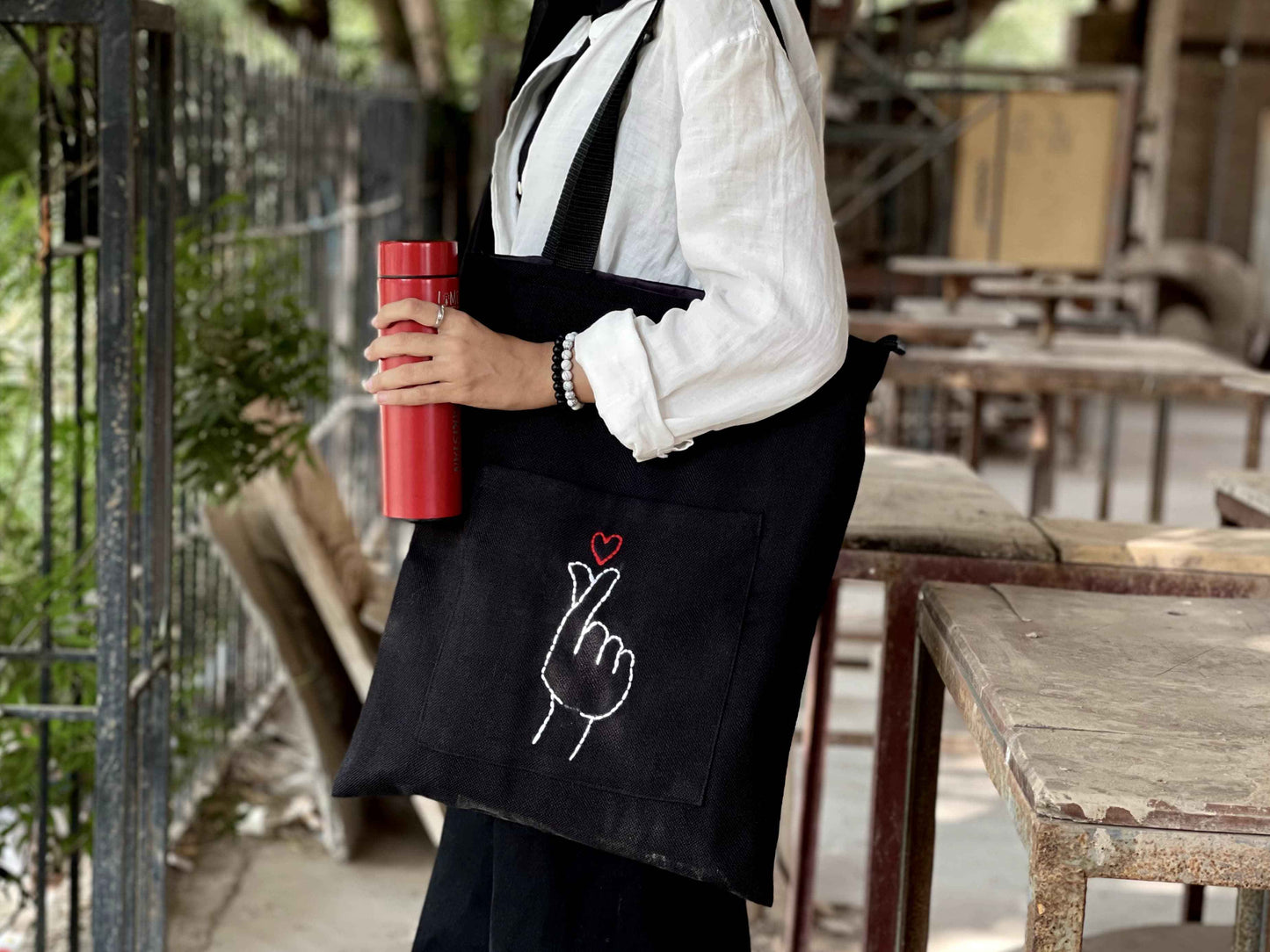 Black Embroidered Jute Tote Bag with Zipper - Tote Baggs