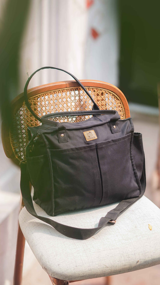 Multi-Pocket Cross-body Tote - Minimalist, Functional - Tote Baggs